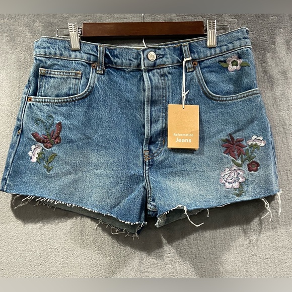Reformation Pants - Reformation Charlie High Rise Jean Short Fauna Embroidery Women’s  Size 30 NWT